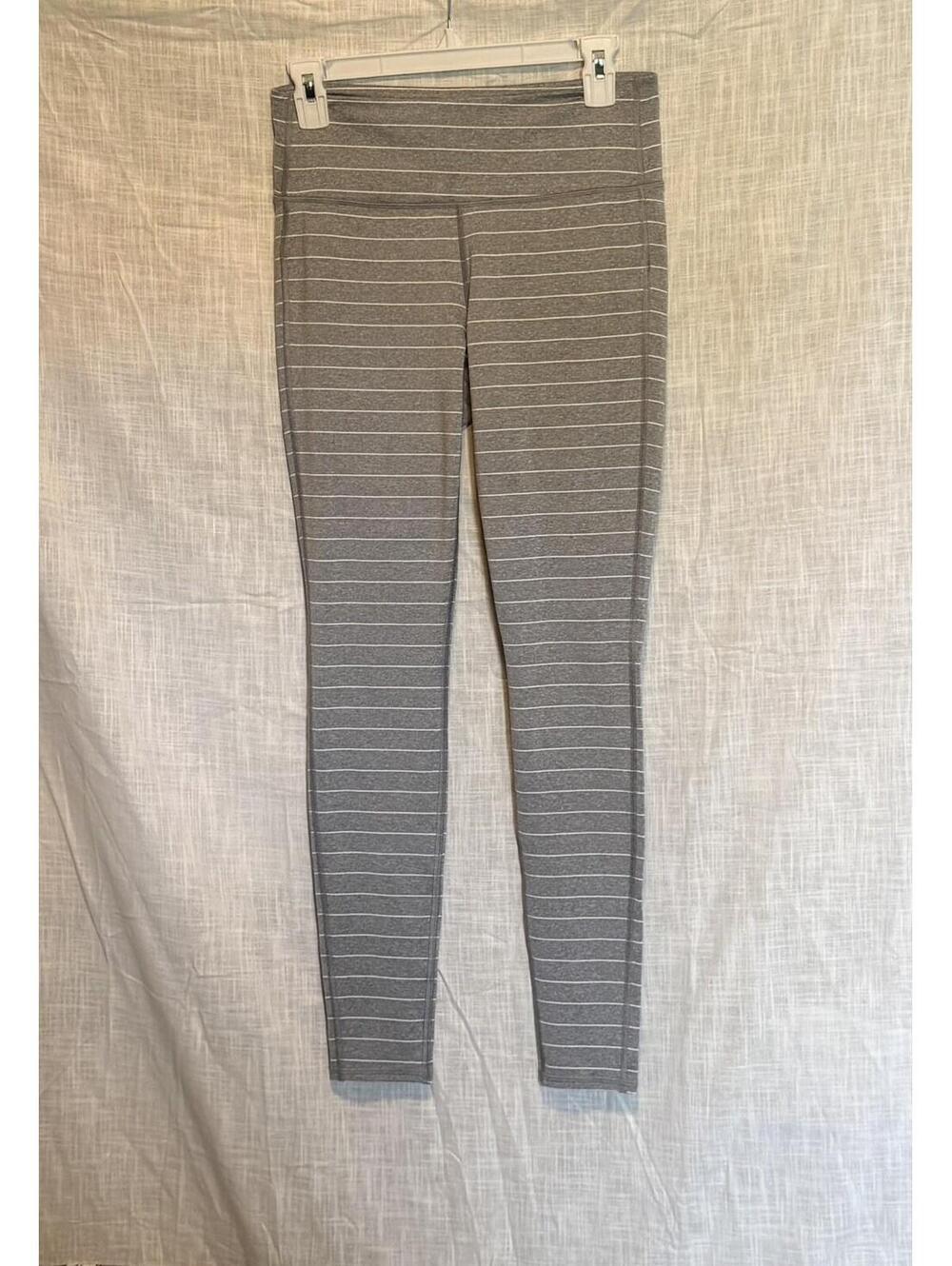 EUC Athleta Chaturanga High Rise Striped Tight Leggings Size Medium
